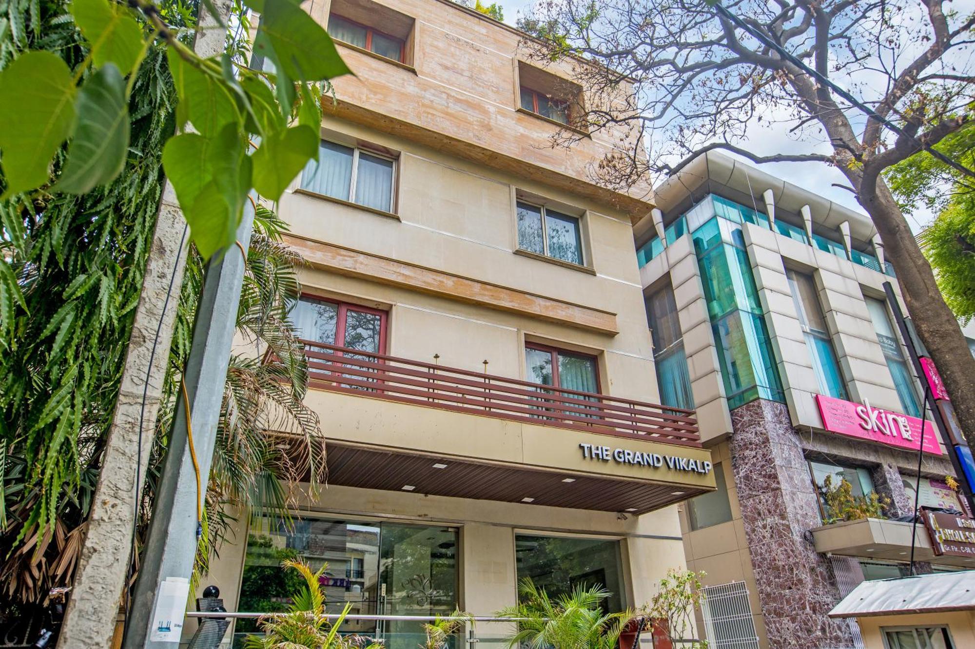 The Grand Vikalp By Saga Hotels New Delhi Exteriör bild