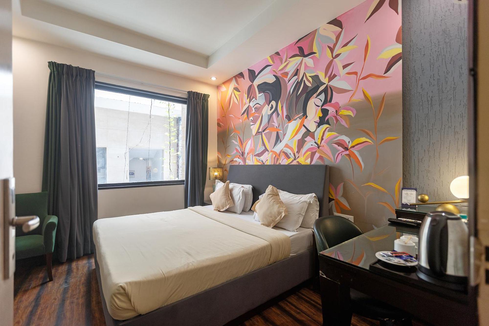 The Grand Vikalp By Saga Hotels New Delhi Exteriör bild