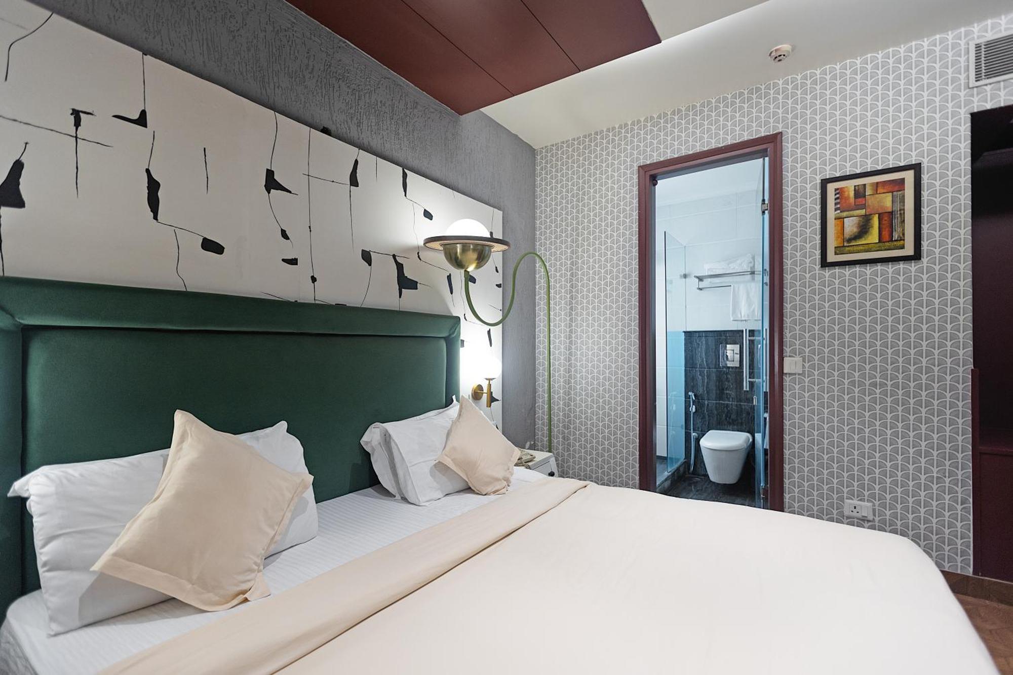 The Grand Vikalp By Saga Hotels New Delhi Exteriör bild
