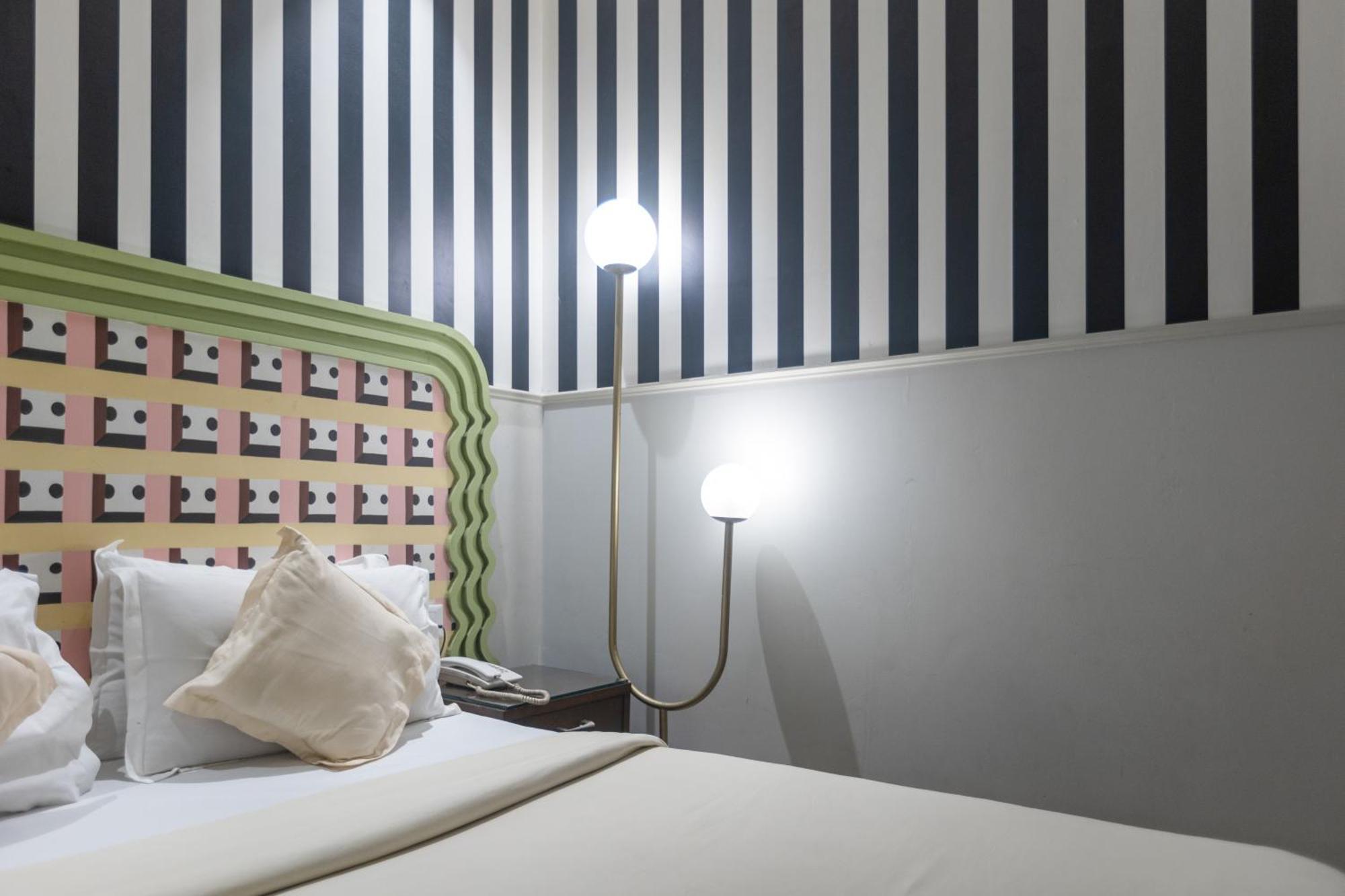 The Grand Vikalp By Saga Hotels New Delhi Exteriör bild